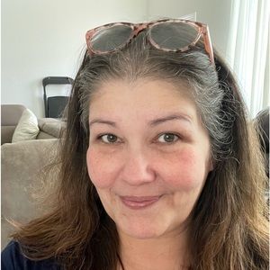 Meet your Posher, Frances